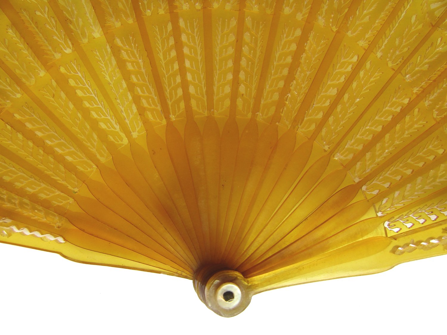 Jane-Austen-Era-Horn-Brise-Fan-02