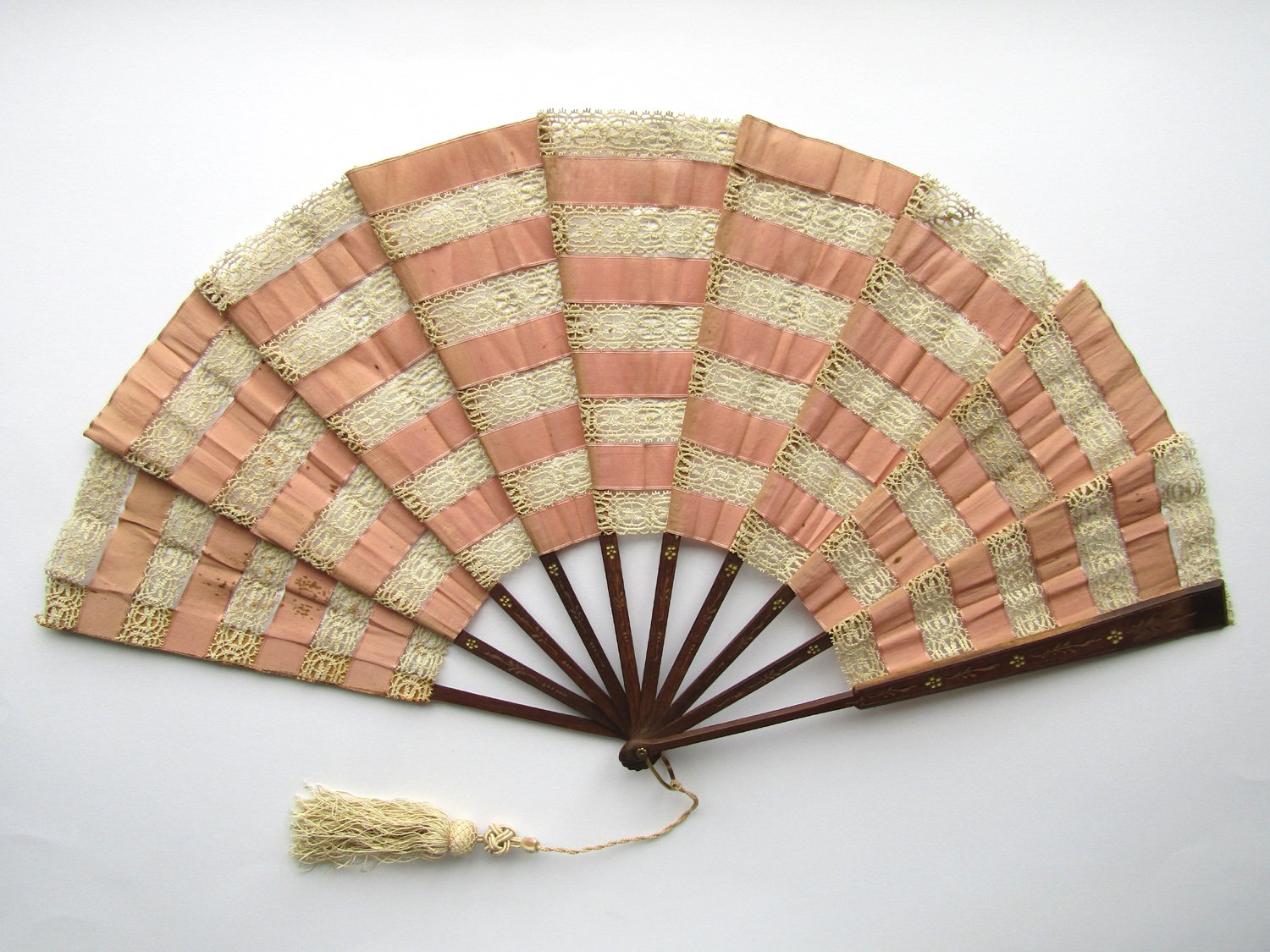 Rare-Victorian-Trick-Fan-Eventail-a-dislocation-03