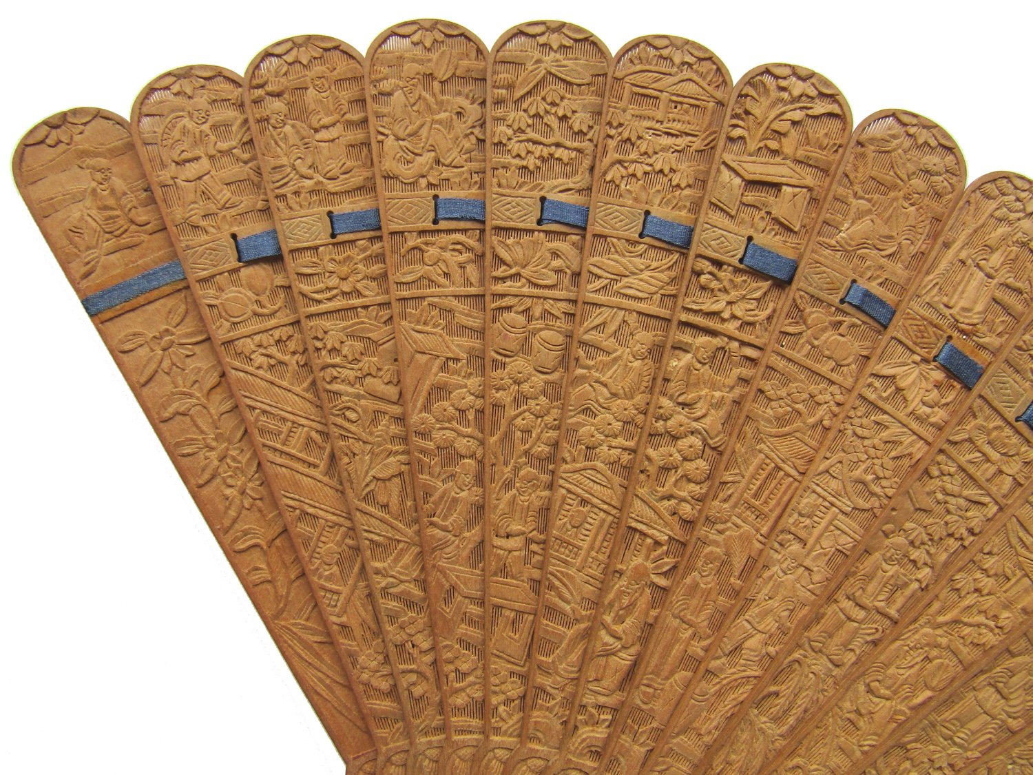 Cantonese-Carved-Sandalwood-Fan-05