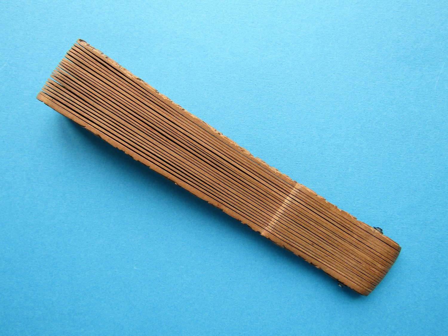 Cantonese-Carved-Sandalwood-Fan-10