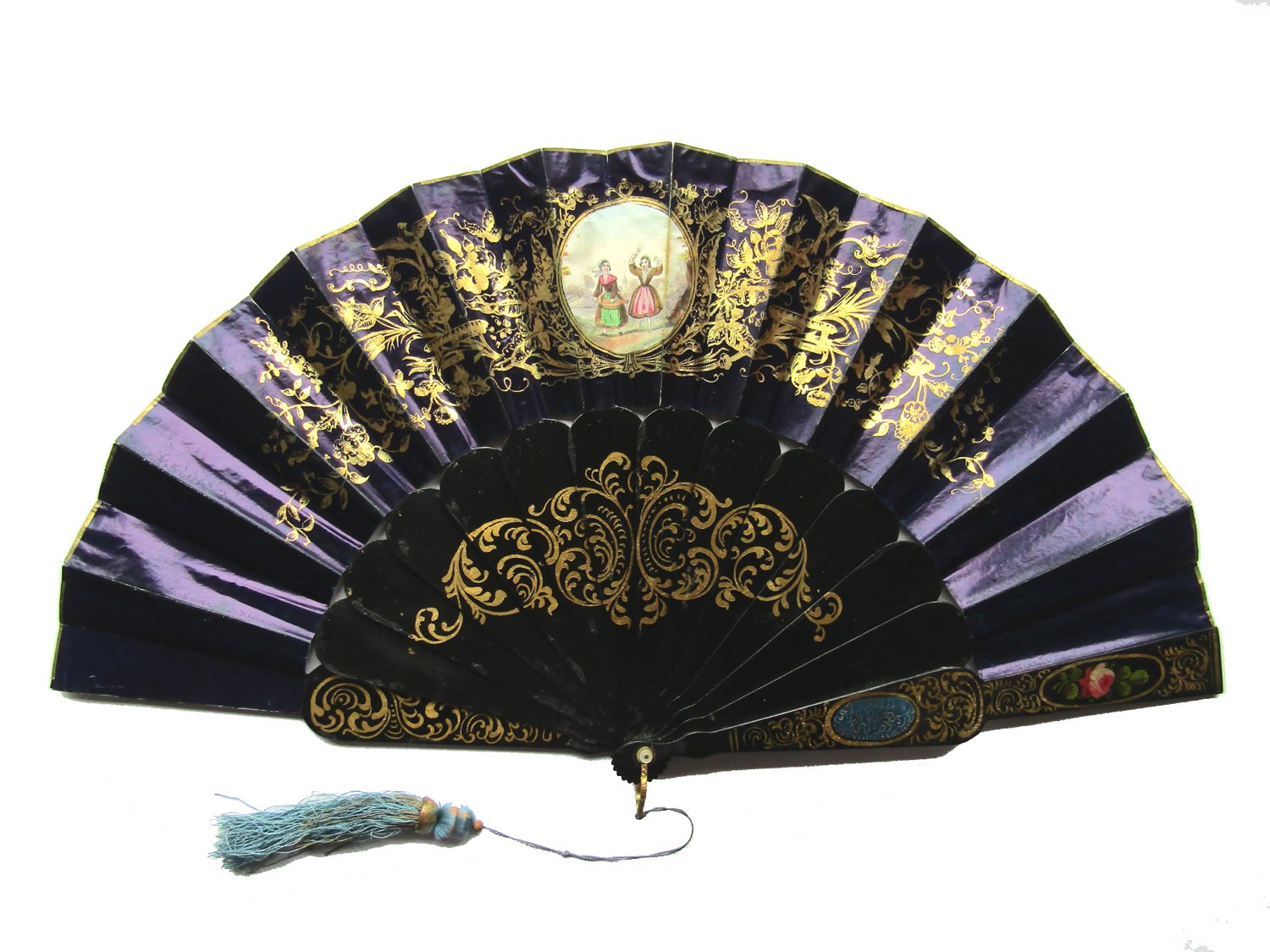 Large-Victorian-Lacquered-Fan-06