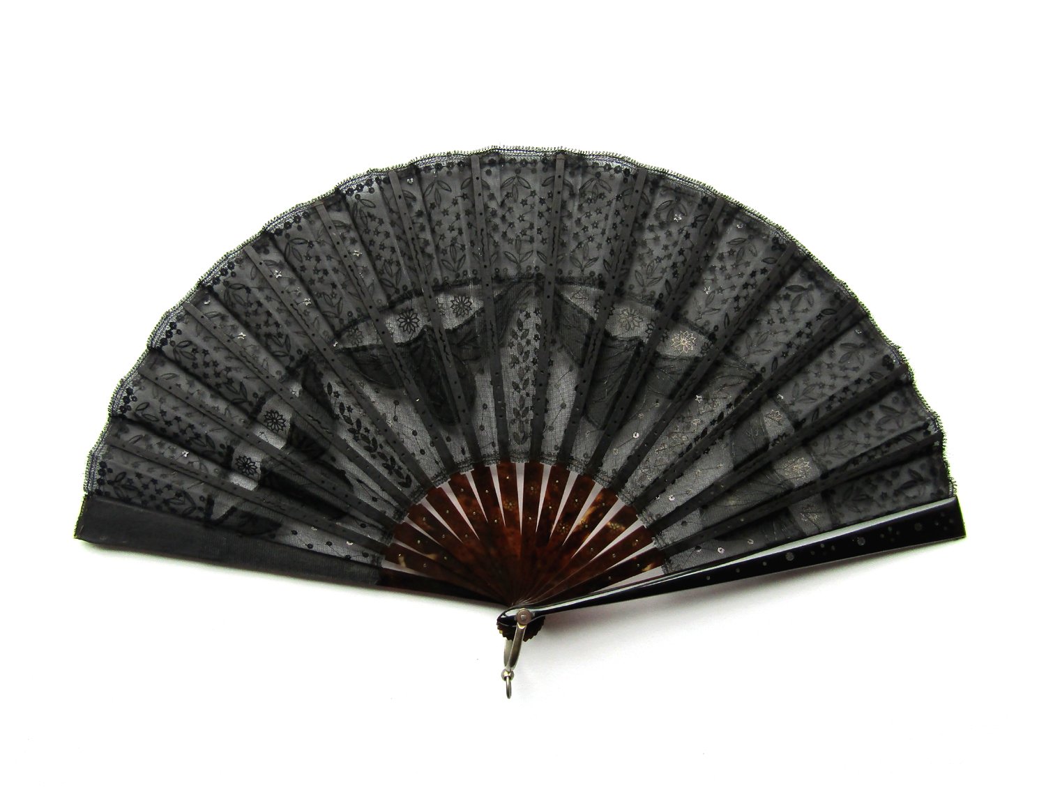 Sequined-Silk-and-Tortoiseshell-Fan-07